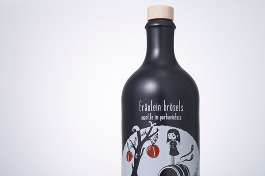 Marille im Portweinfass (ポートワイン樽熟成アプリコット)