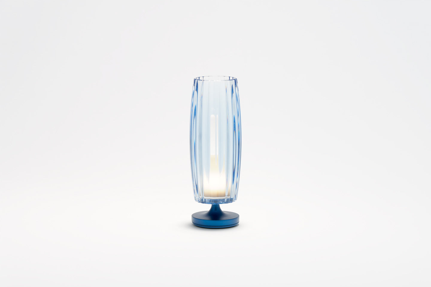 Lamp L