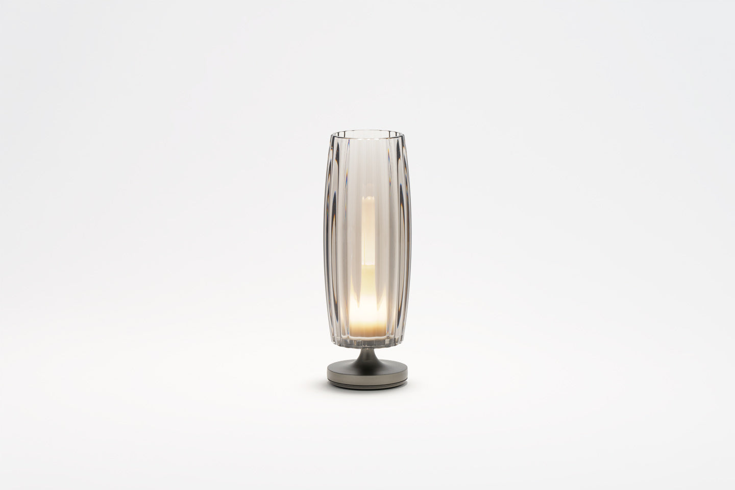 Lamp L