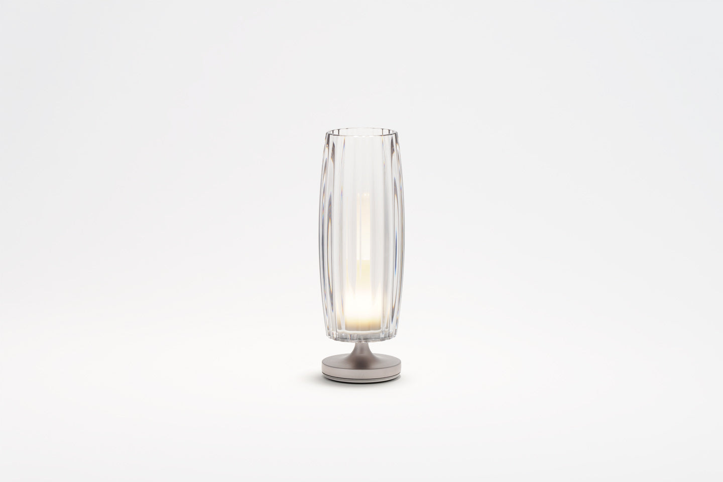 Lamp L
