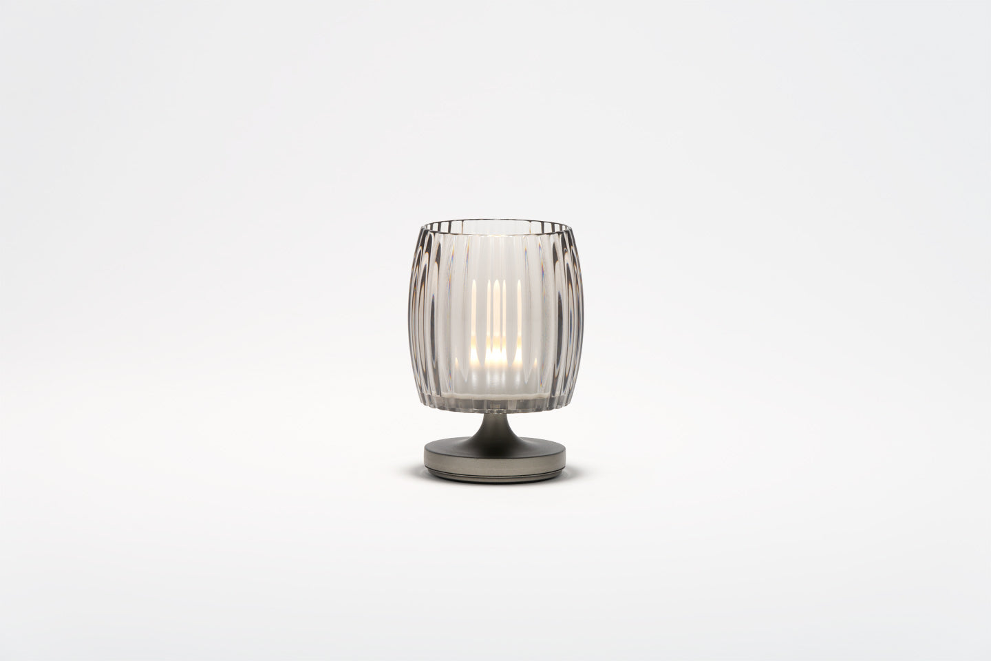 Lamp M